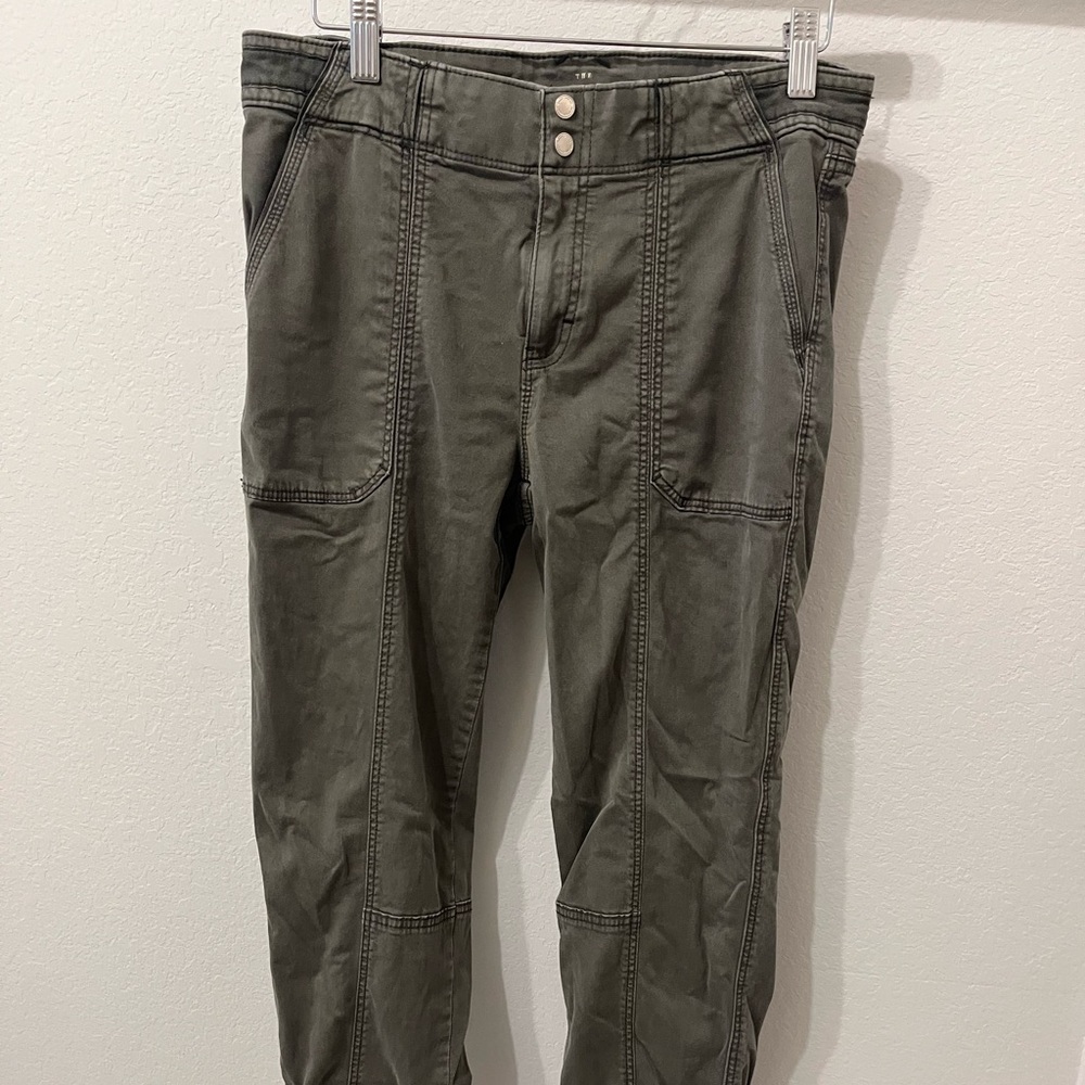 Women’sOlive Green Casual Pants